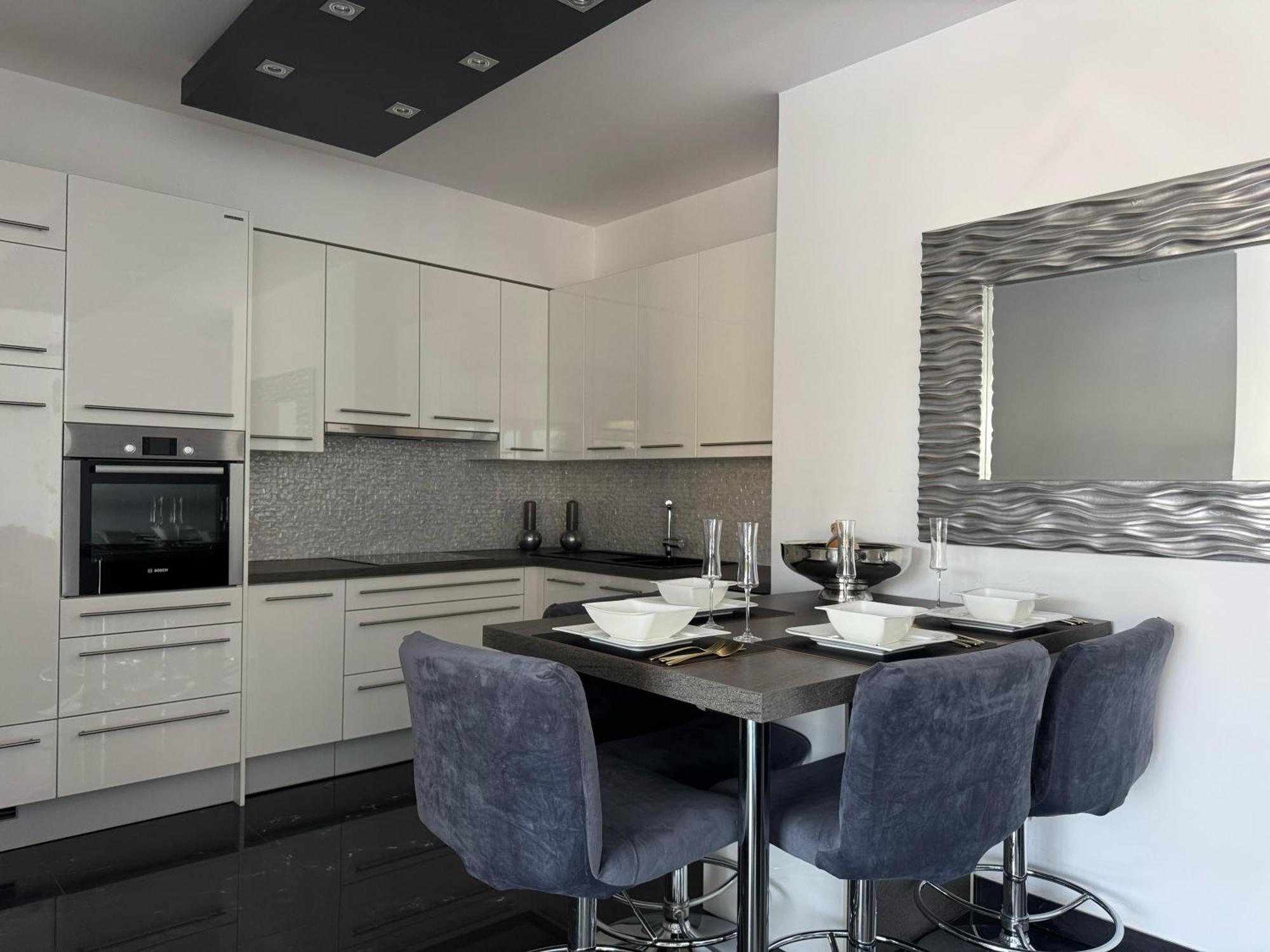 Apartment Marjanovic *